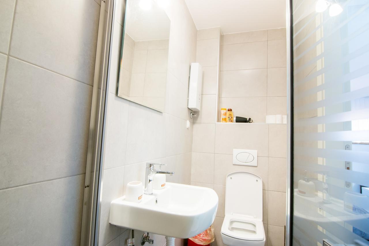 Adna & Amna Apartment Sarajevo Bagian luar foto