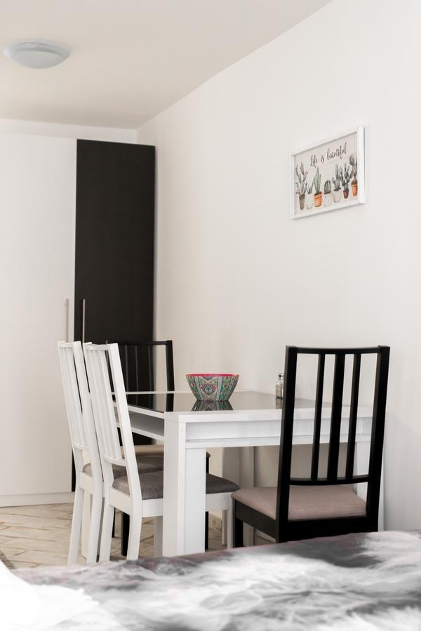 Adna & Amna Apartment Sarajevo Bagian luar foto