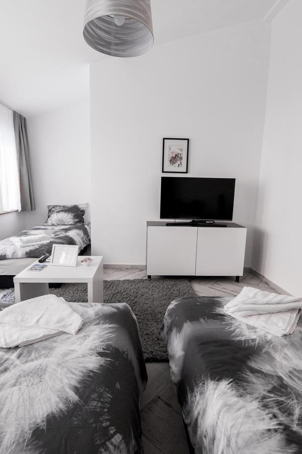 Adna & Amna Apartment Sarajevo Bagian luar foto