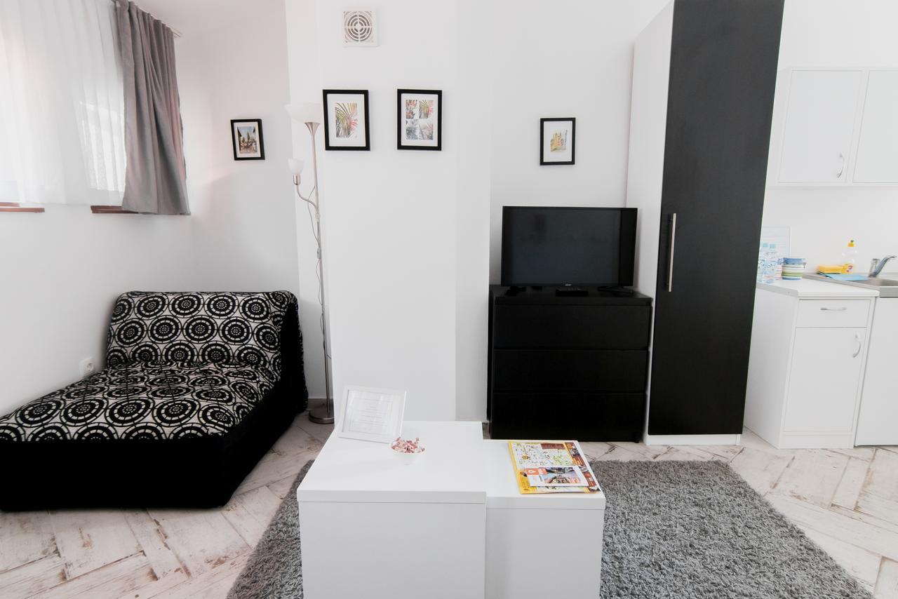 Adna & Amna Apartment Sarajevo Bagian luar foto